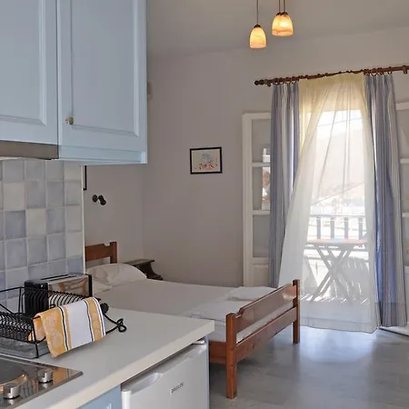 Nostos Apartment Aegiali
